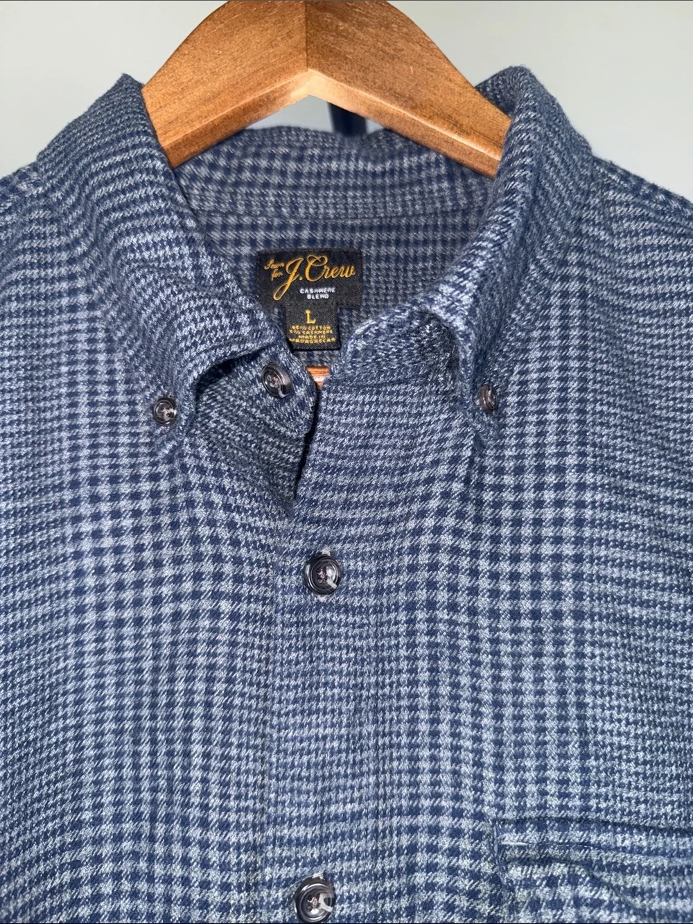 J.Crew Cashmere-Cotton Long Sleeve Button Down in Houndstooth Midnight | L